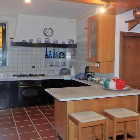 Luciana Villa Castelnuovo Magra